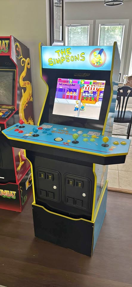 Arcade1Up Simpsons 4-Player Game with Light-Up Marquee