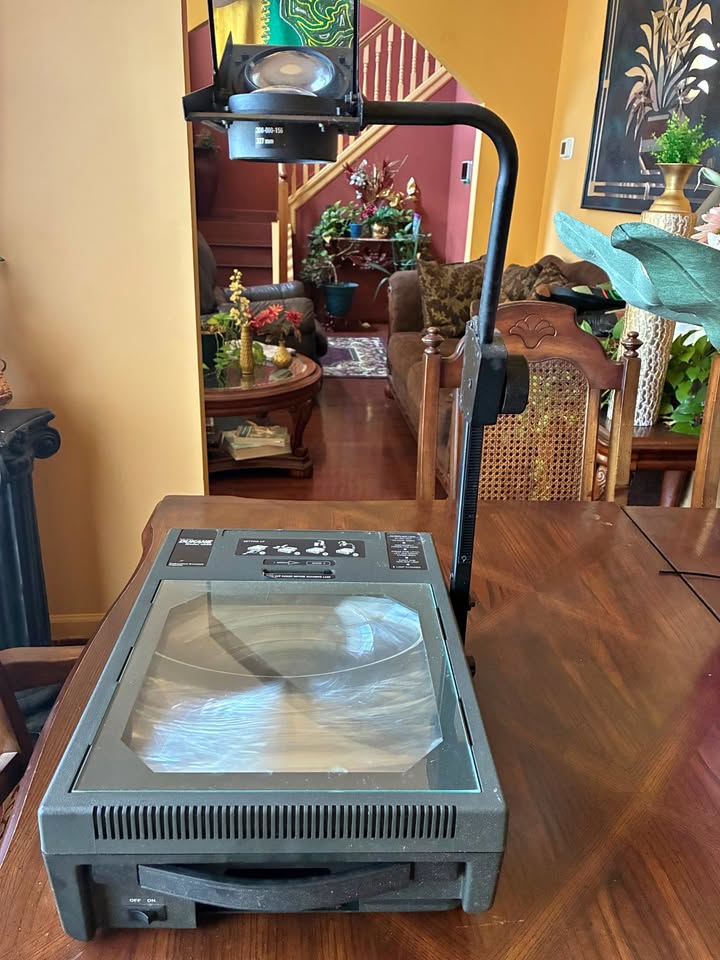 Overhead Projector
