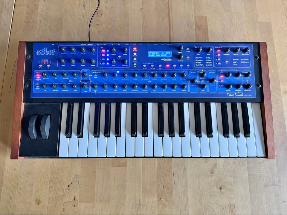 Dave Smith Instruments Mono Evolver Keyboard