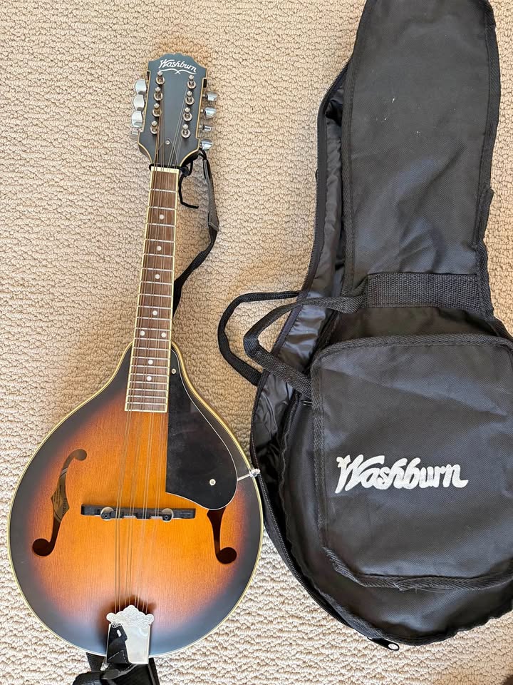 Washburn A-Style Mandolin with Gig Bag