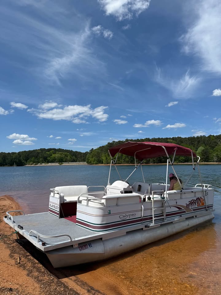 1997 Playbuoy Pontoon Boat