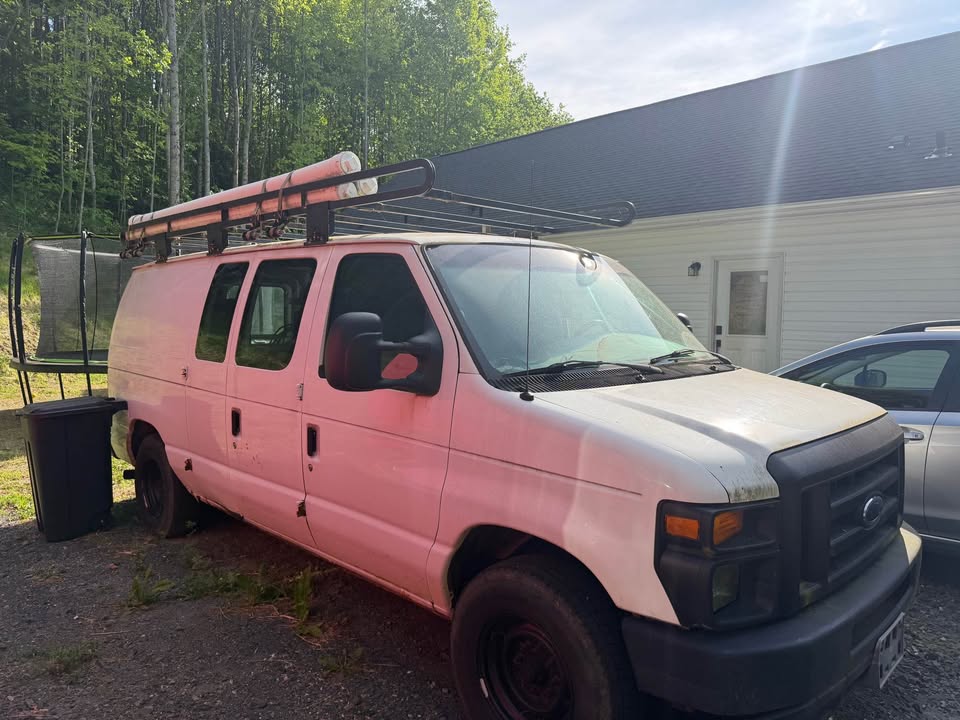 2008 Ford E250 Cargo Van